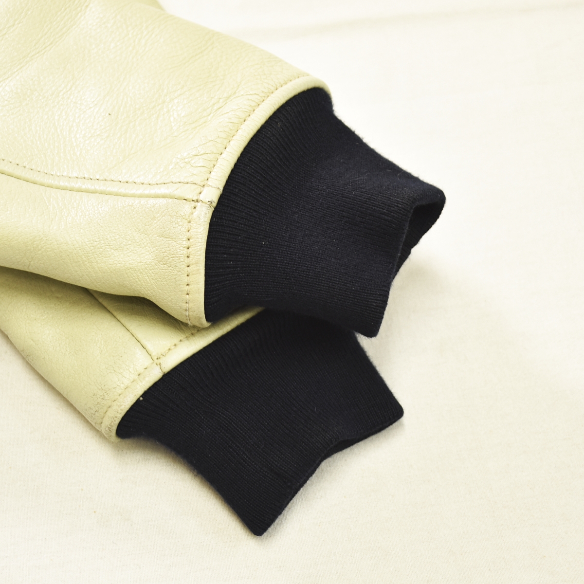 AVIREX（アヴィレックス） 【定番】 袖レザー スタジアムジャケット