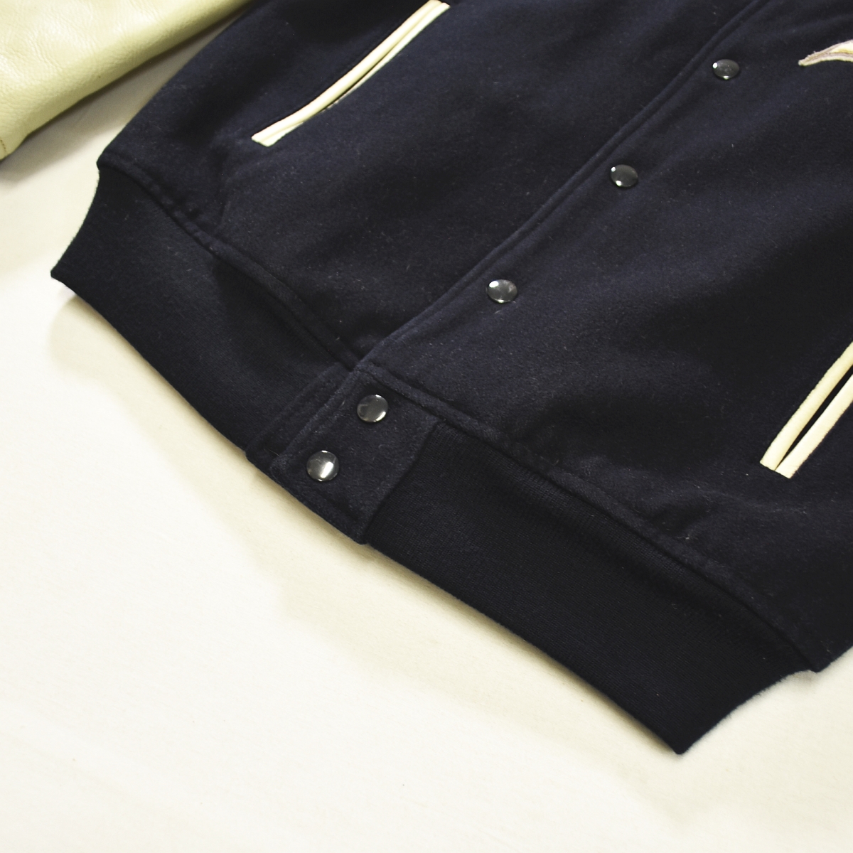 AVIREX（アヴィレックス） 【定番】 袖レザー スタジアムジャケット