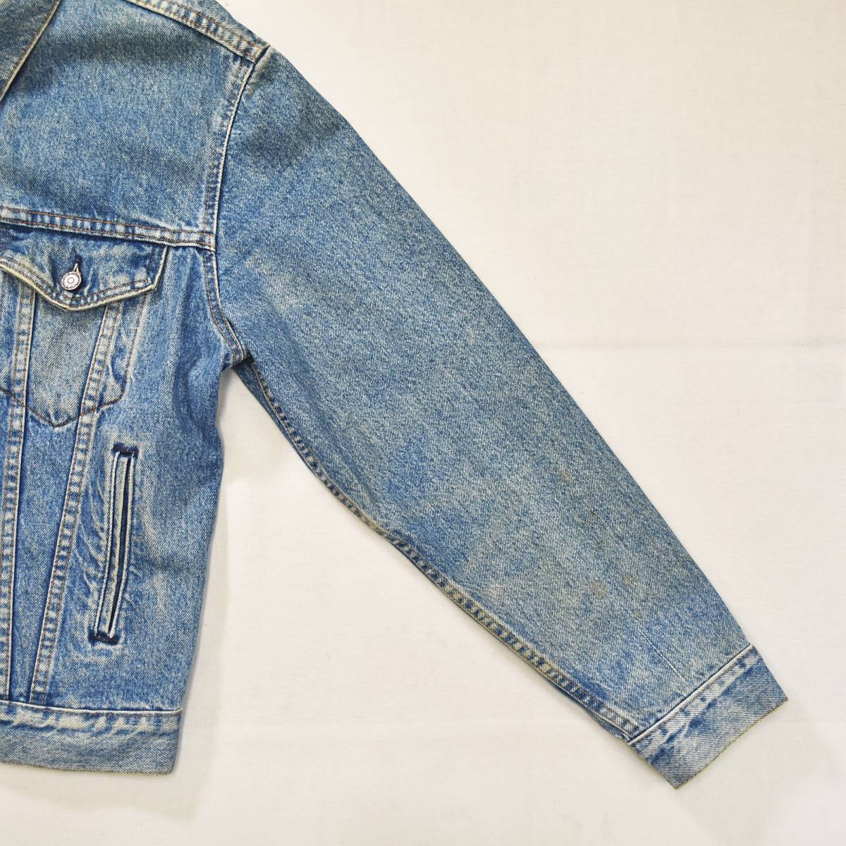 Levi's デニムジャケット 70506-0217 USA製　90s Levi's（リーバイス） 90sヴィンテージ USA製 Levi's 70506-0217