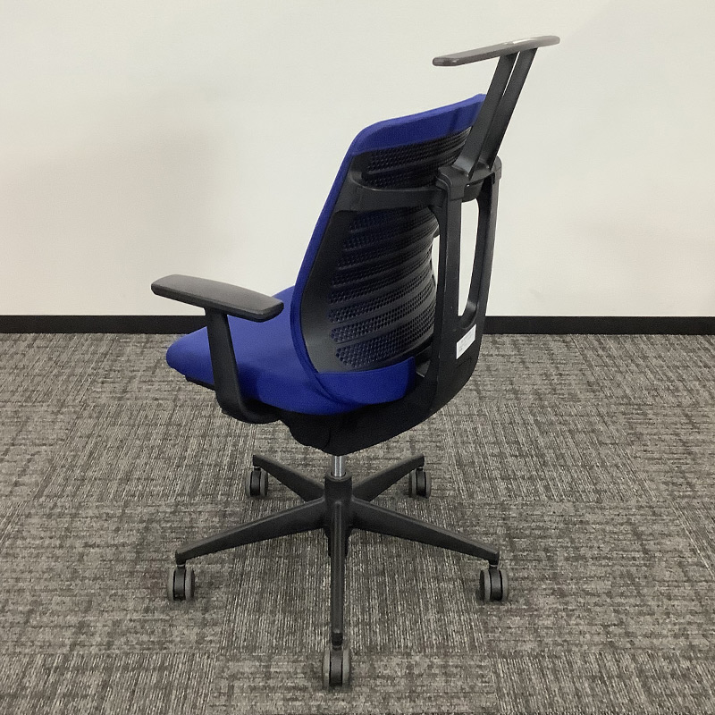 KOKUYO（コクヨ） 中古 オフィスチェア ハンガー付 ベルガー ブルー 