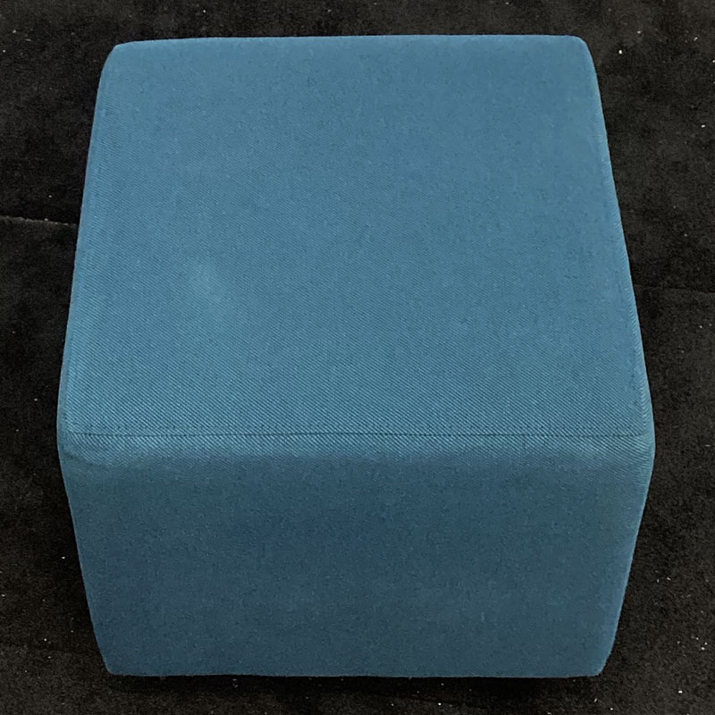 【中古】スツール ITOKI ハックス キャスター付 幅450×奥行450×高さ420mm ブルー 2019年製 オフィス ロビー 休憩室 会議室 地域限定送料無料 81-AR403144C