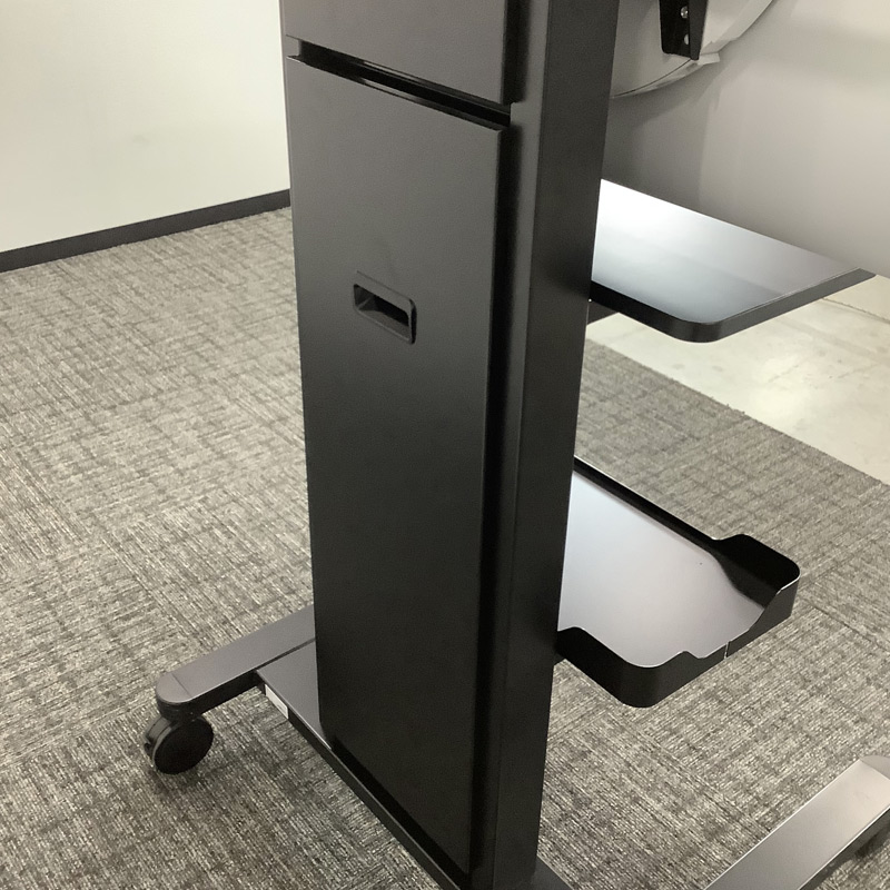 中古 デジタルホワイトボード マイクロソフト 50インチ SurfaceHub2S 50inc NSG-00009 地域限定送料無料 82-MB60201E |  | 04