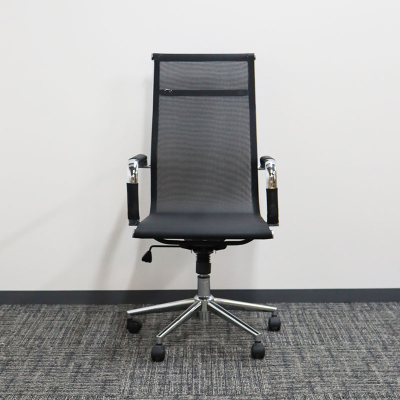 在庫処分【中古】オフィスチェア 肘付き 幅580×奥行600×高さ1000