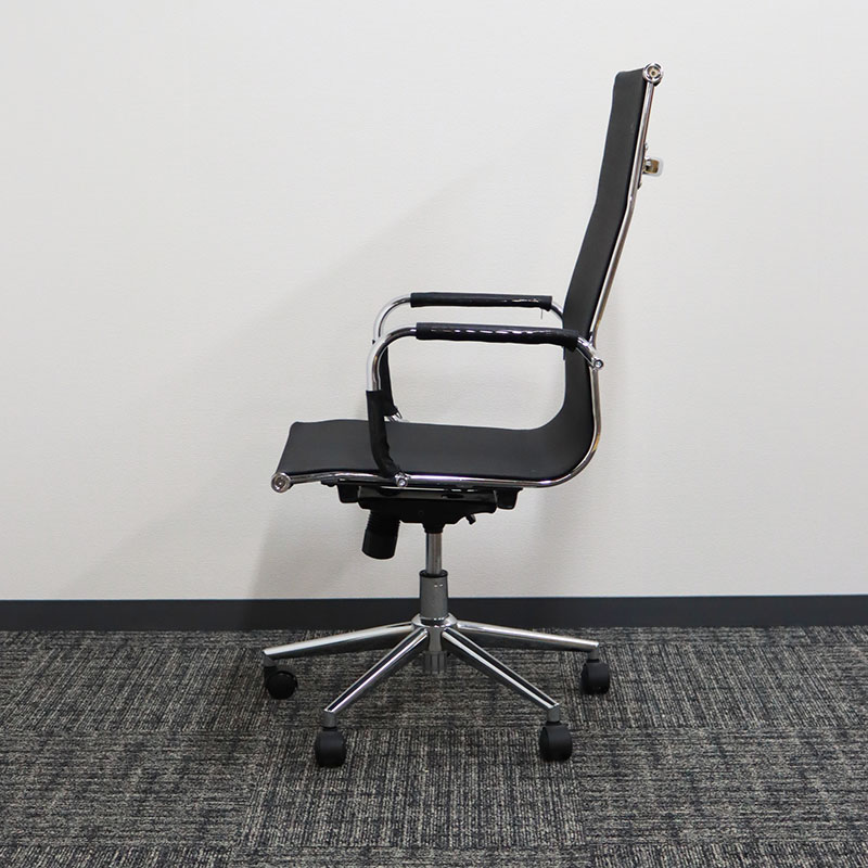 在庫処分【中古】オフィスチェア 肘付き 幅580×奥行600×高さ1000