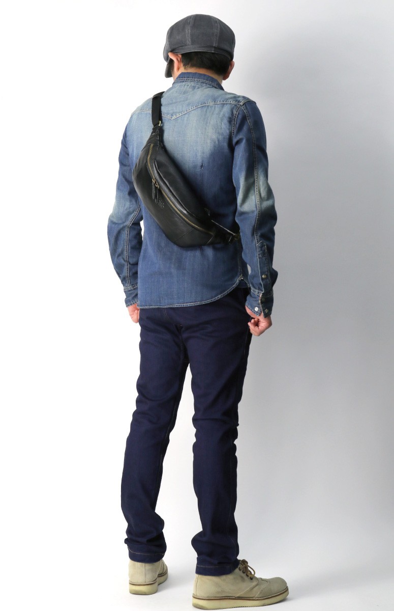 AVIREX P.D.W. ビッグ ウェストバッグ AVIREX ウエストポーチ ウエストバッグ VARSITY BODY BAG/バー