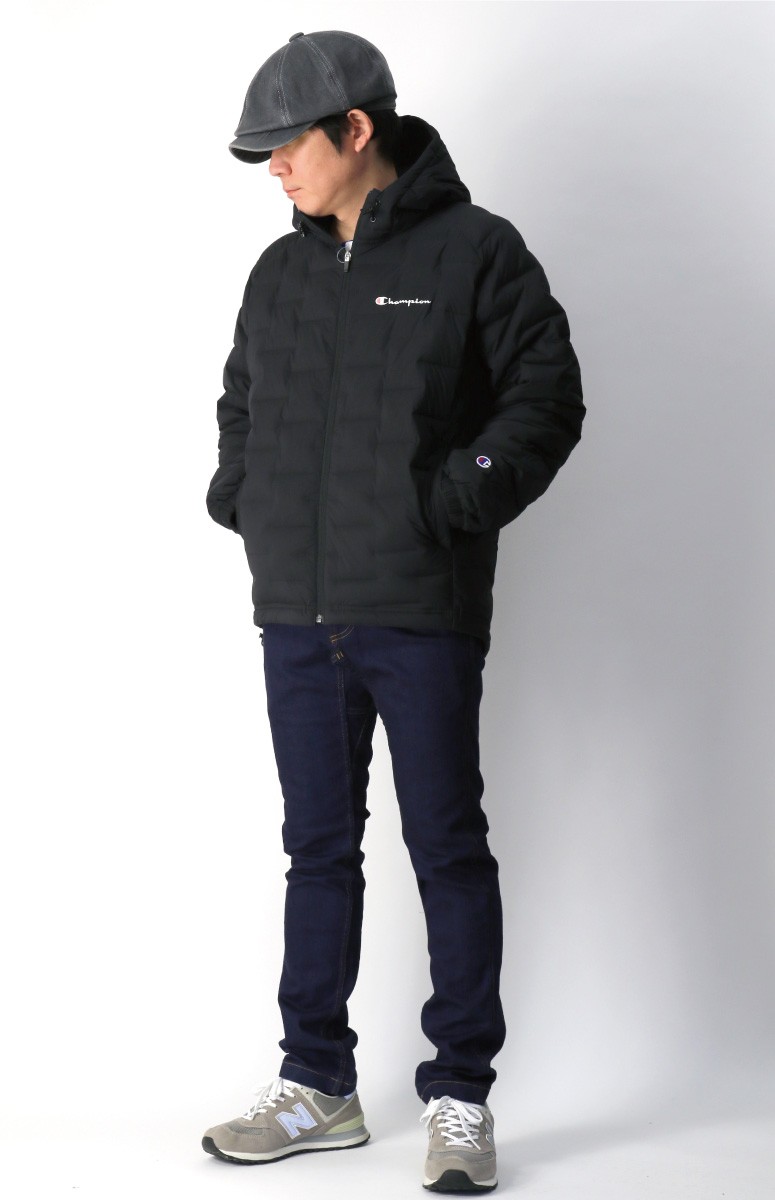 美品　Champion × atmos コラボダウン　　 メンズXL 極暖 ヘビロテ確実！チャンピオン × アトモス ラボの至極のコラボ