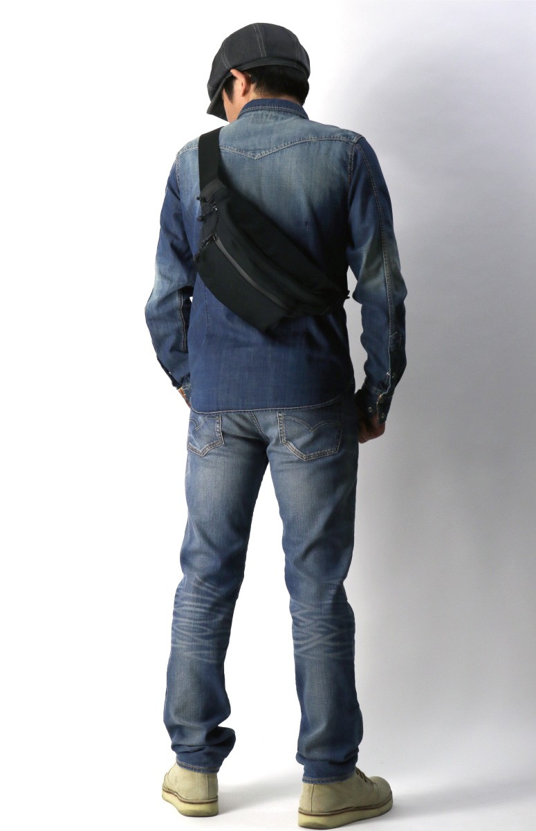 FRED PERRY (フレッドペリー) トリコット ボディバッグ ヒップ
