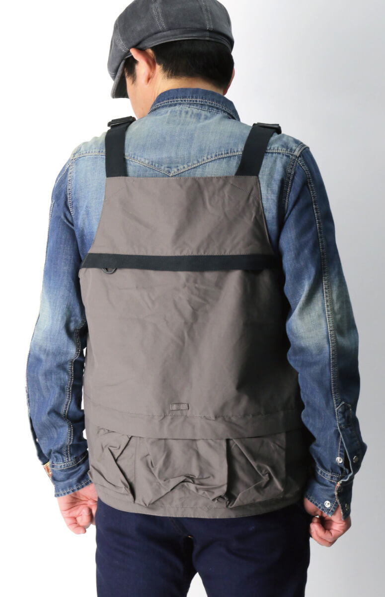 grn (ジーアールエヌ) 手ぶら ベスト 21(TEBURA VEST 21)（撥水