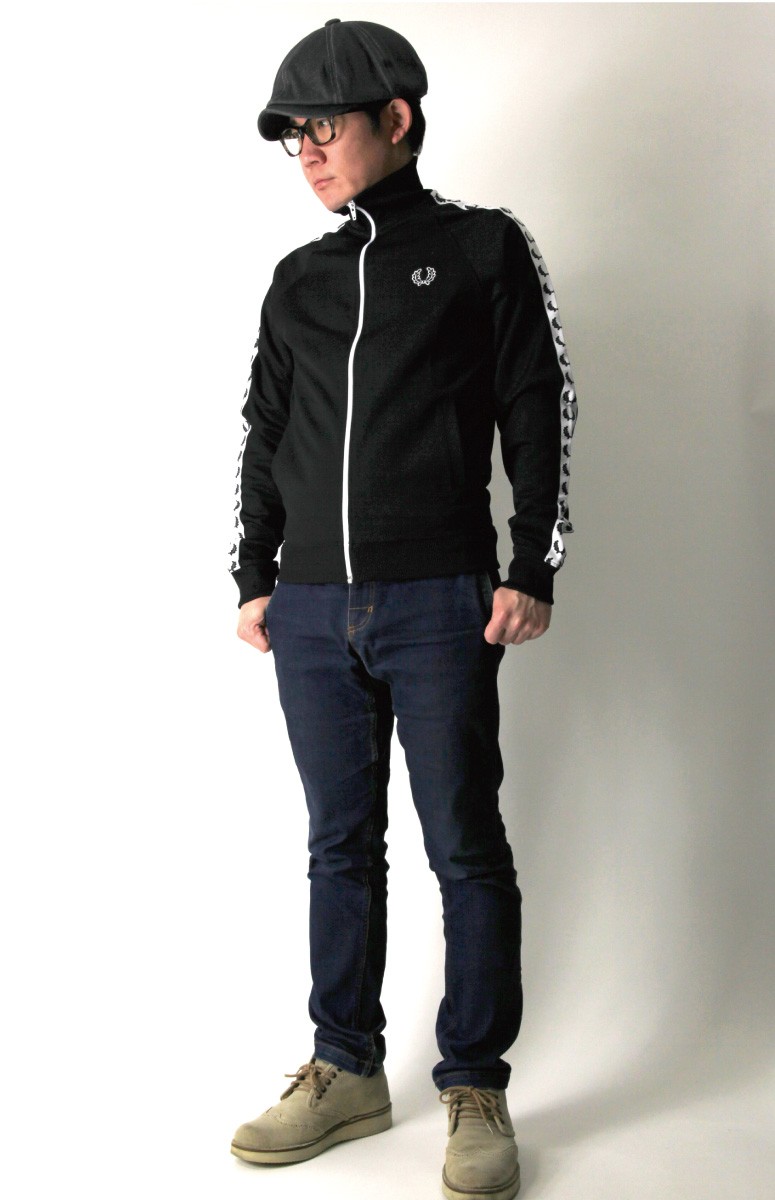 FRED PERRY（フレッドペリー） ローレル ウエザー テープ トラック