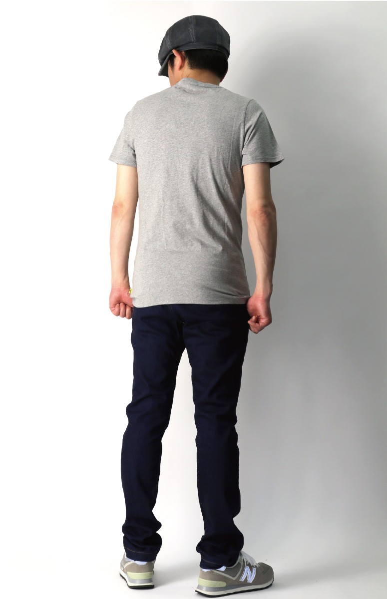 Levi's (リーバイス) リーバイス スヌーピー ロゴ Tシャツ