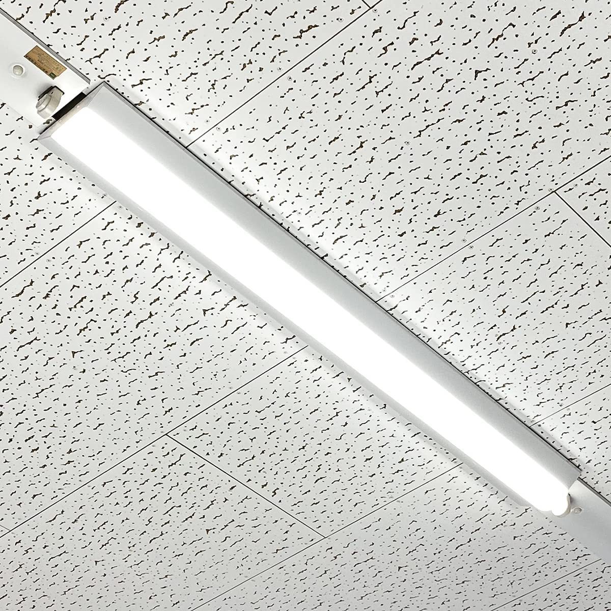 LEDベースライト 逆富士型 L1250xW150xH53 32W 5300lm 1本 : リュウド