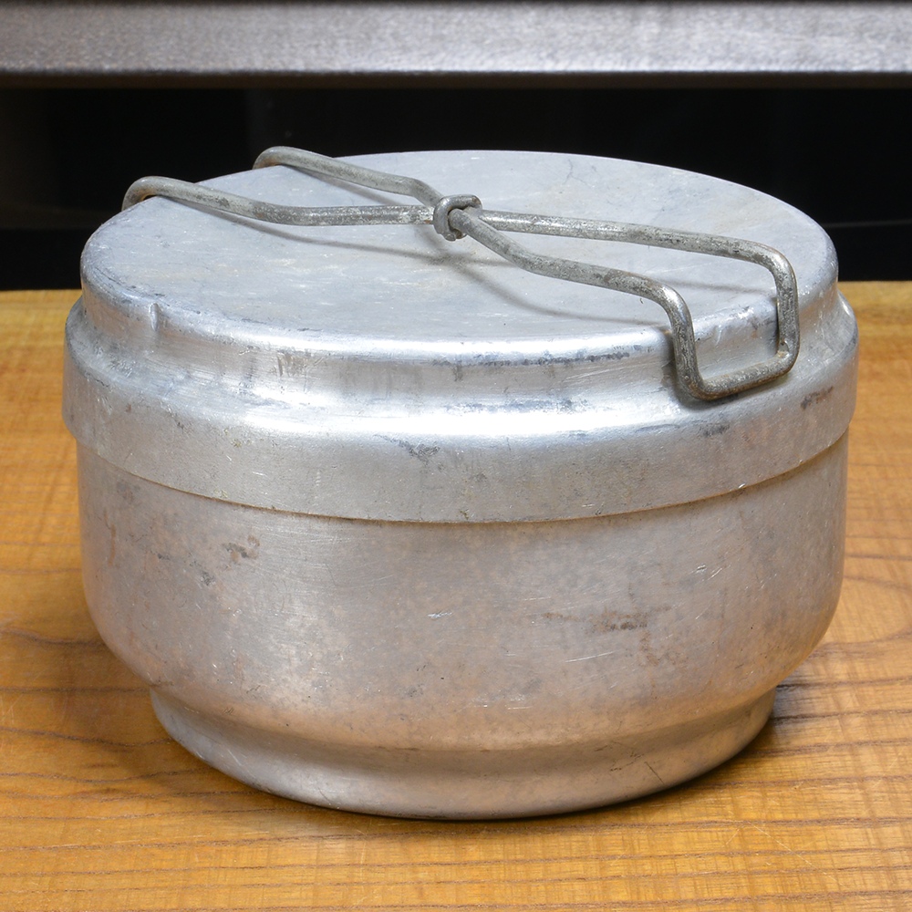 ドイツ軍放出品 パイロットバッグ 85L 大型 [ 破損あり ] ドイツ連邦軍