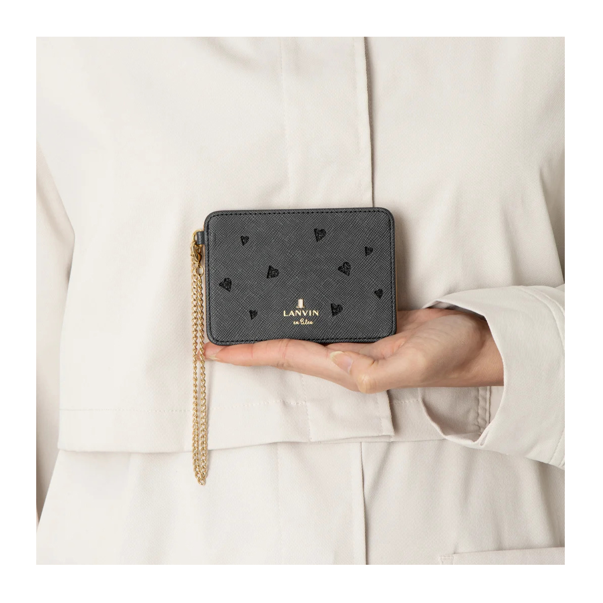 LANVIN en Bleu ランバンオンブルー パスケース 本革 リュクサンブール