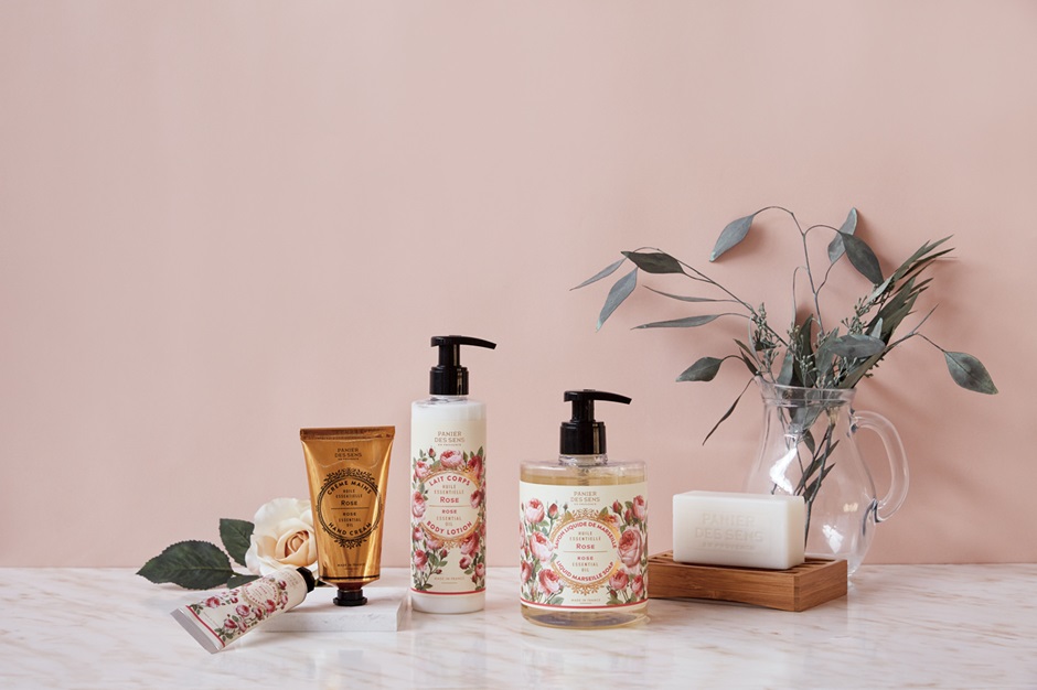 パニエデサンス エッセンシャルズ ボディミルク : リッチキャンドル