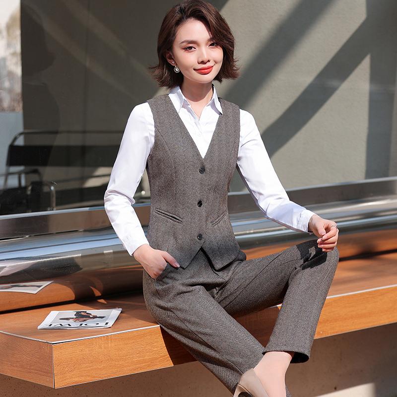 事務服 ベストスーツ パンツスーツ 上下セット ベスト 秋 春 フォーマル 制服 オフィス ビジネス 通勤 テーパードパンツ 就活 着易さ抜群 洗える | ブランド登録なし | 02