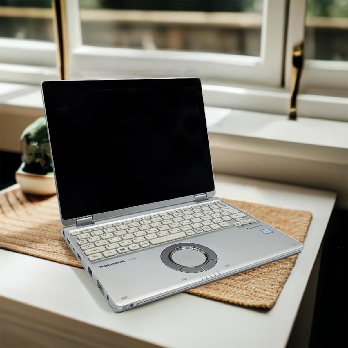 Let's note QV 2025年6月入荷!!第8世代 Core i5 ノートパソコン