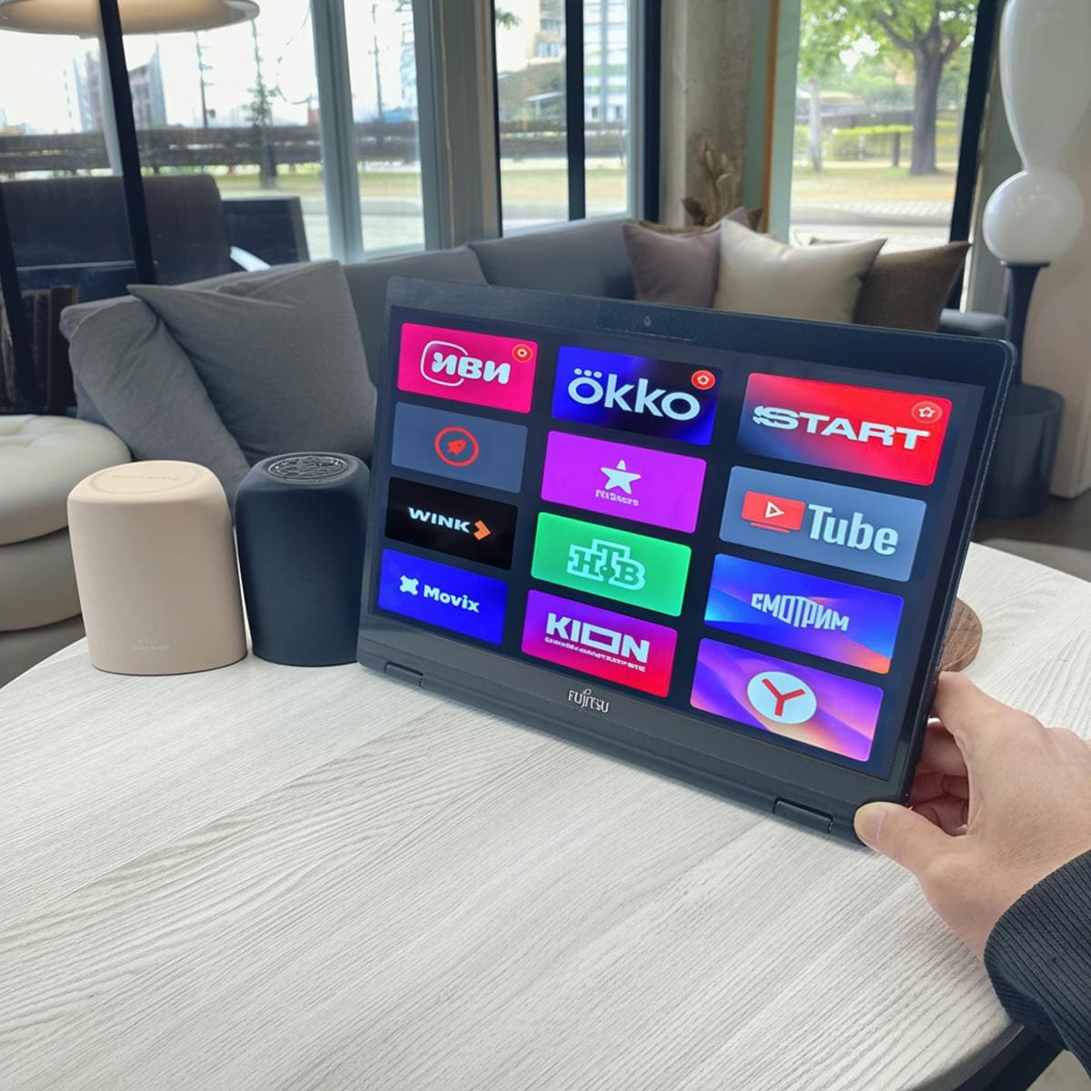 LIFEBOOK U ノートパソコン 中古 Office搭載 富士通 U9310XD/U9311XD