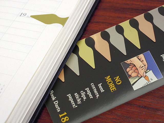 本や手帳の目印に便利