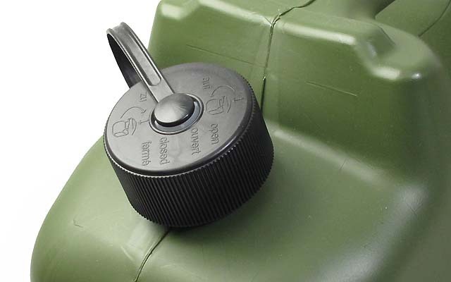 高い機密性を持つロック機構付のキャップ