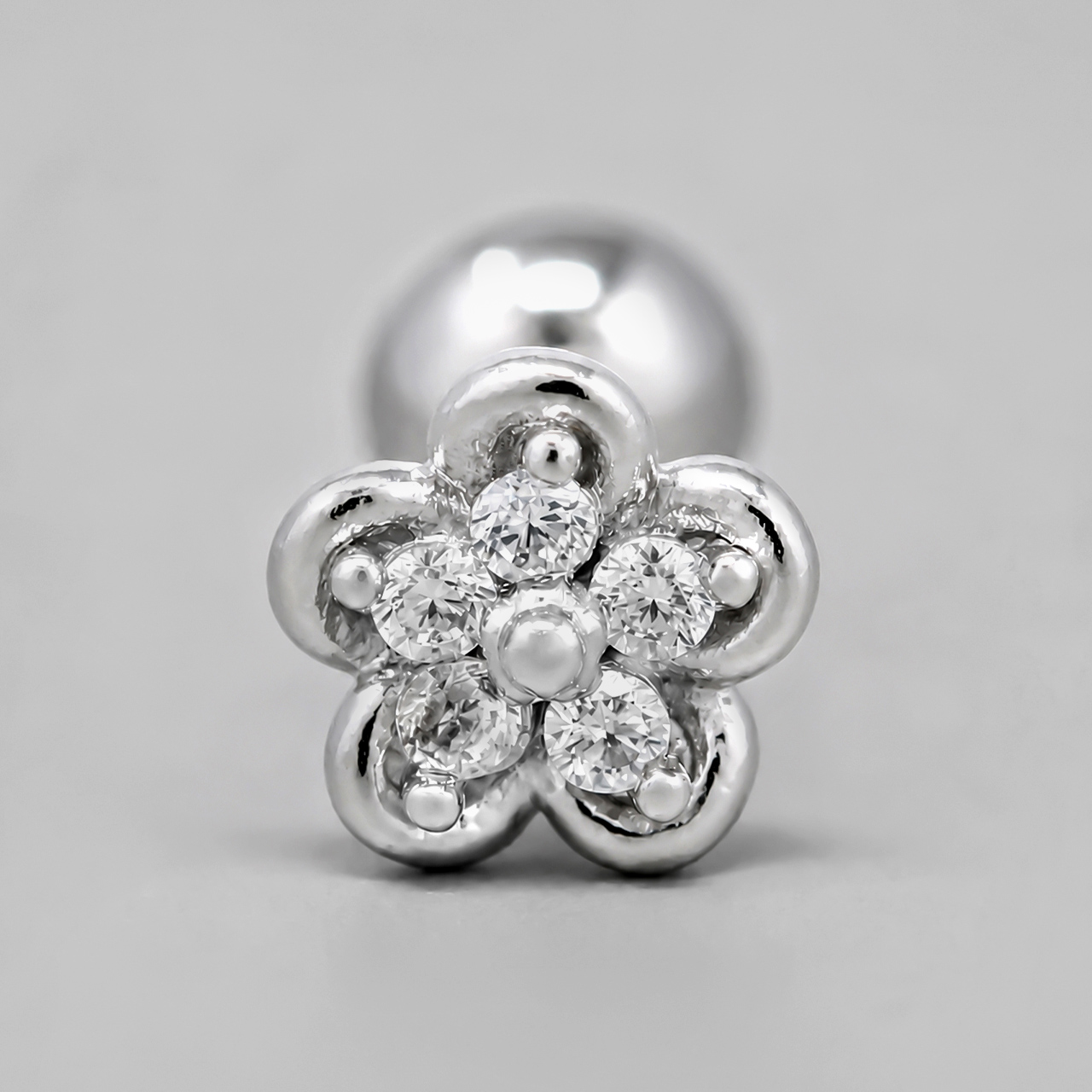 ボディピアス 花 16G 軟骨ピアス トラガス フラワー ストレートバーベル サージカルステンレス 片耳用 | 凛 RIN | 01
