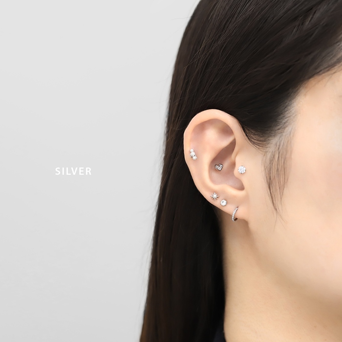 凛 RIN 軟骨ピアス 16G ボディピアス パール 3連 イヤーフィット