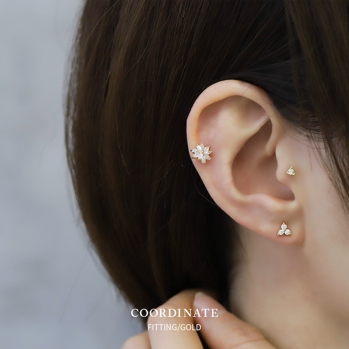 ピアス 小ぶり 小さい レディース 18Kコーティング 18金 ジュエル 小さい 3葉 可愛い おしゃれ キラキラ 『両耳用・2個セット』 | 凛 RIN | 04