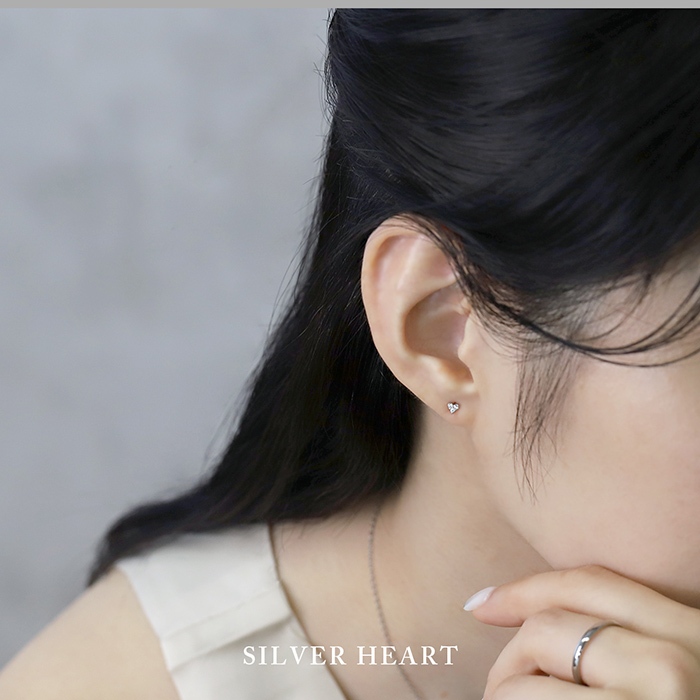 ピアス 小ぶり レディース チタン キラキラ 18金 18Kコーティング ハート スクエア 小さい 可愛い 『両耳用・2個セット』 | 凛 RIN | 09