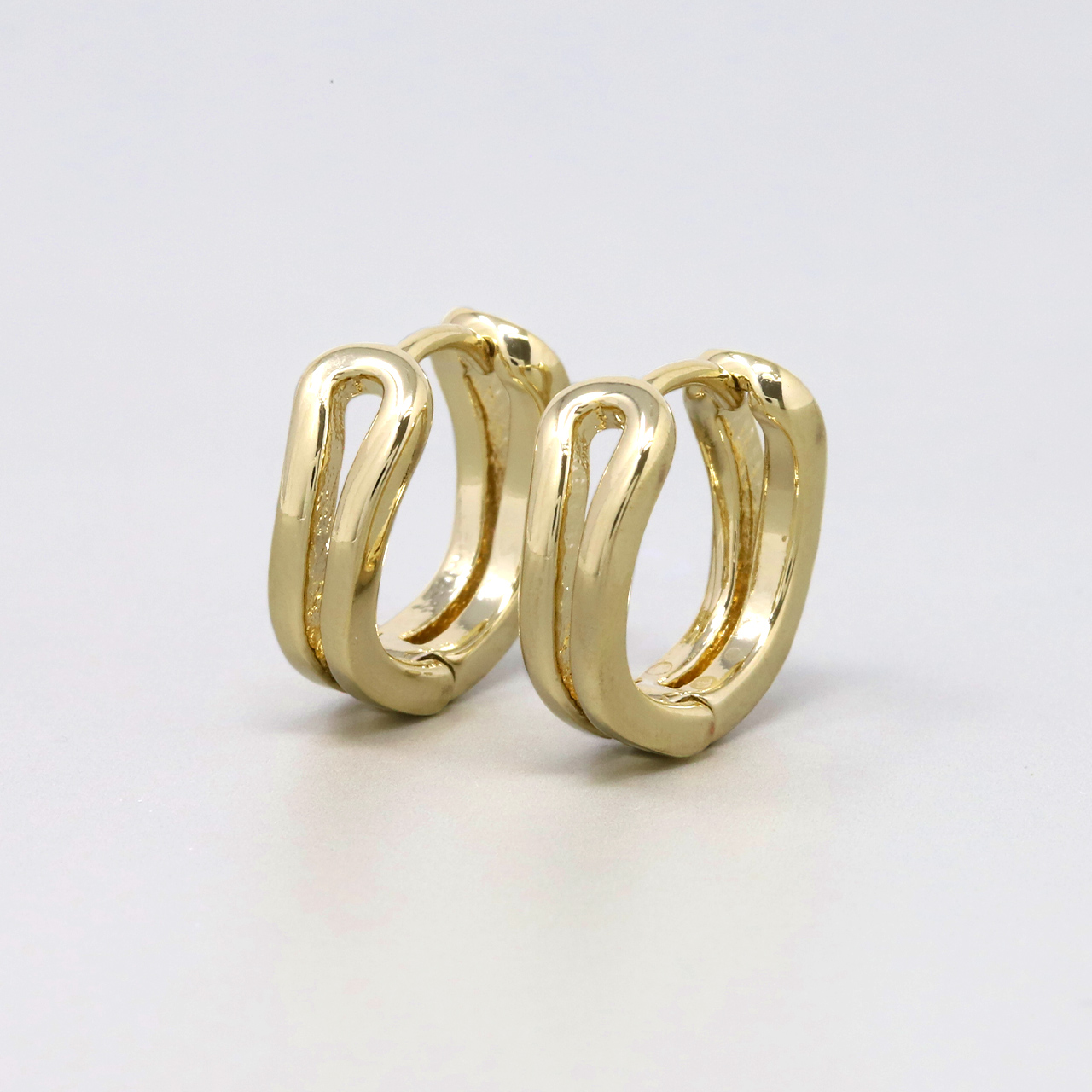 凛 RIN ピアス アクセサリー リングピアス ワンタッチ シンプル