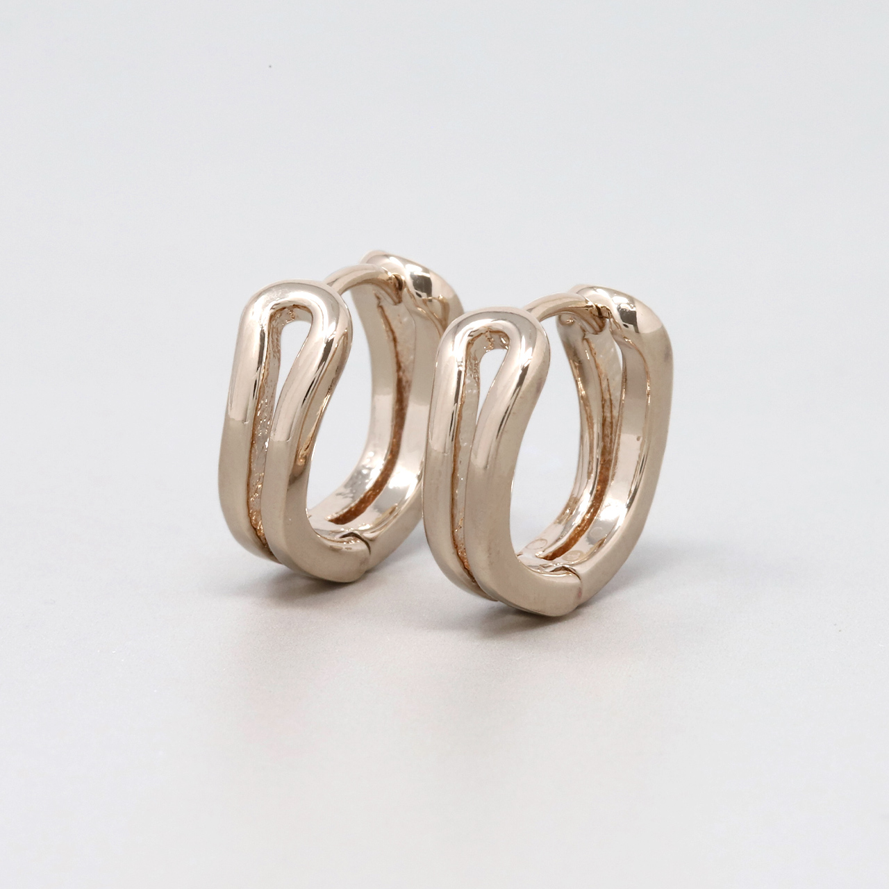 ピアス アクセサリー リングピアス ワンタッチ シンプル ニッケルフリー フープ ピアス 耳 耳たぶ 【両耳用・2個売り】 | 凛 RIN | 03