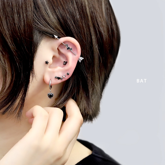 凛 RIN チャーム 14G 16G 18G ボディピアス 蝙蝠 五芒星