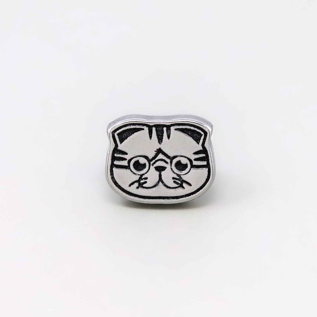 軟骨ピアス 16G ボディピアス 猫 ねこ ネコ 金属アレルギー対応 つけっぱなし 個性的 サージカルステンレス 片耳用 | 凛 RIN | 05