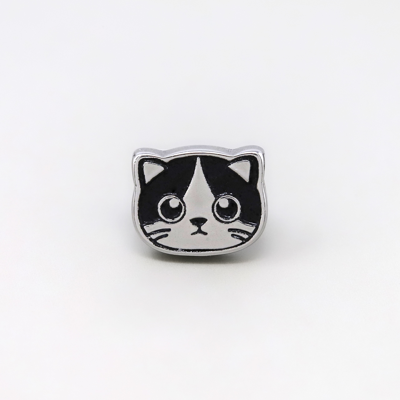 凛 RIN 軟骨ピアス 16G ボディピアス 猫 ねこ ネコ 金属アレルギー対応