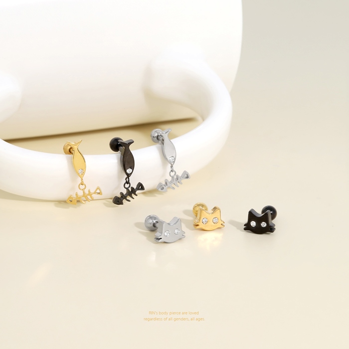 凛 RIN ボディピアス 猫 魚 ネコ 軟骨ピアス 16G 14G つけっぱなし 骨