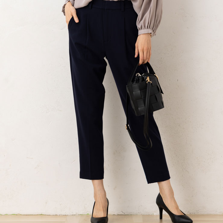 りょう　【新品未使用品】23区　テーパードパンツ 楽天市場】【限定！15%OFFクーポン】[低身長/高身長/大きい