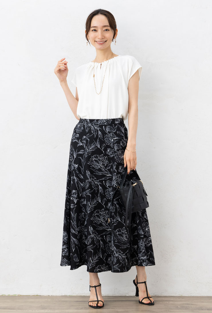 SALE30)ブッチャー線画 花柄 6枚はぎ マーメイド ロング 丈 スカート