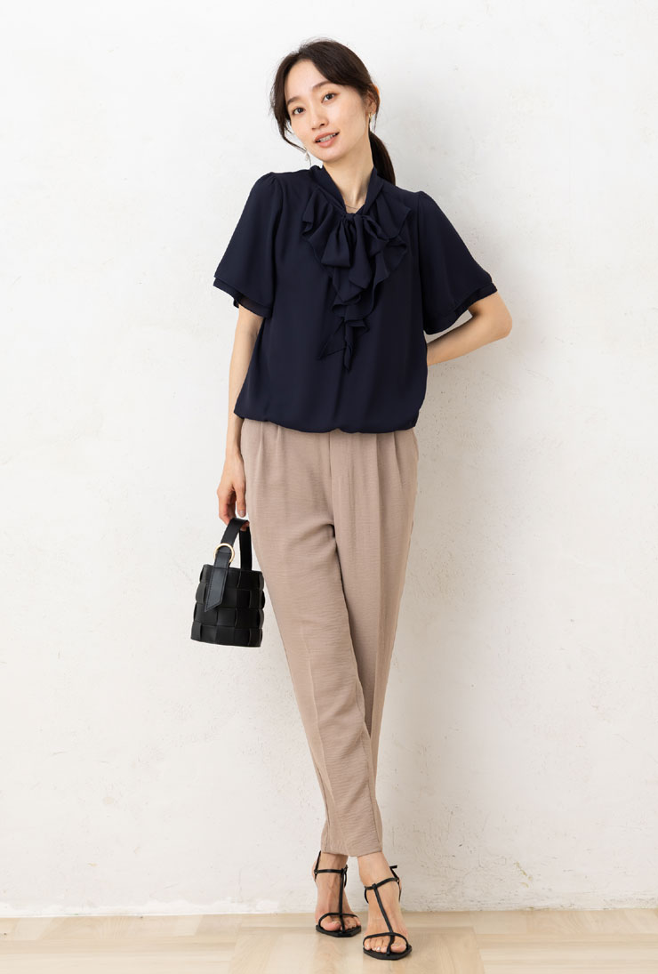 シューちゃん　ネイビー フリル 半袖ブラウス シューちゃん ネイビー フリル 半袖ブラウス シューちゃん