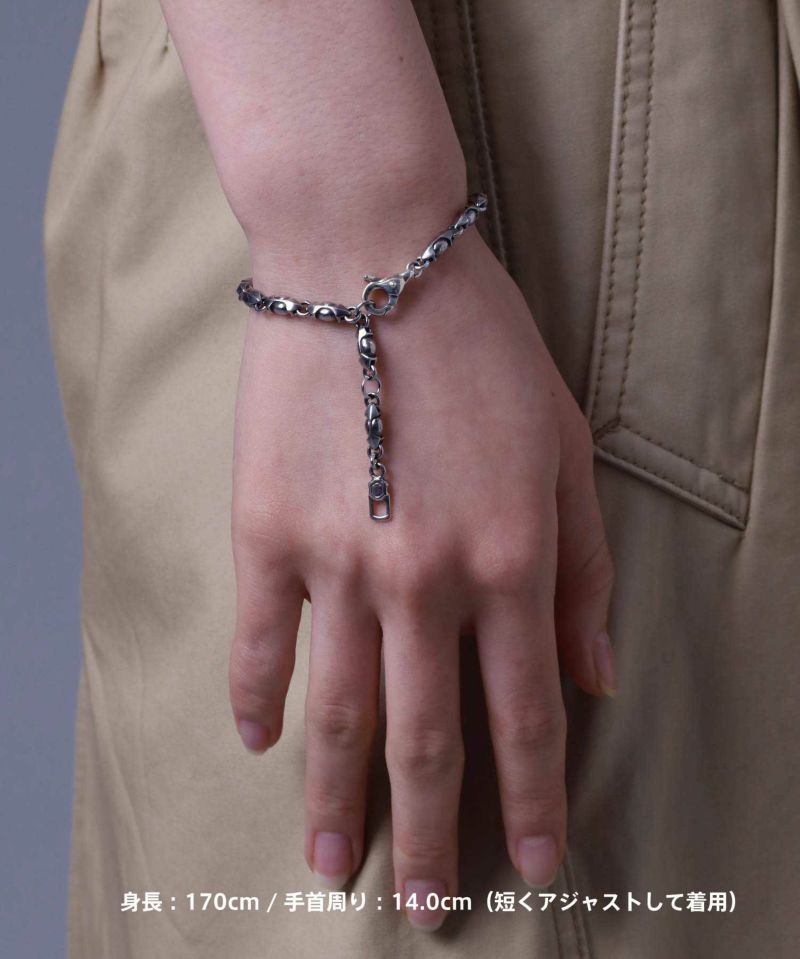 LION HEART（ライオンハート） HOWL スモール ファングド ブレスレット