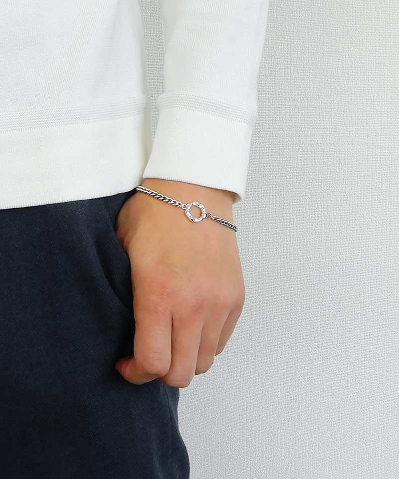 LION HEART（ライオンハート） for Gift ツイスト ブレスレット