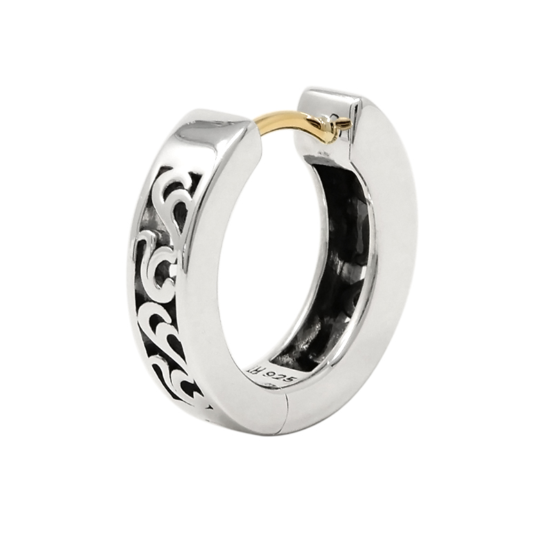 LION HEART（ライオンハート） HOWL クラッチピアス アラベスク