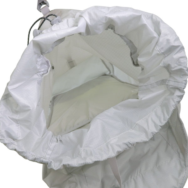 mont-bell 　モンベル　バランスライト　30 ホワイト モンベル mont-bell モンベル バランスライト 30 男女兼用 （ライト