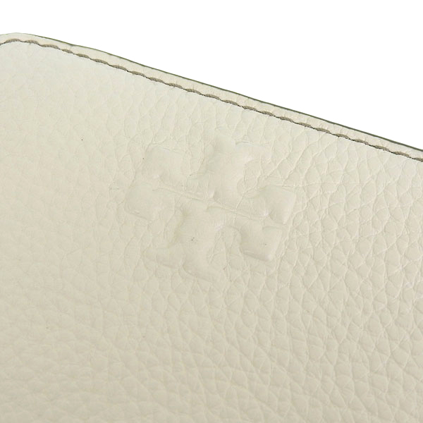 未使用　TORY BURCHトリーバーチ　レザー二つ折り財布　ホワイト　白 Tory Burch（財布 ・ ホワイト/白色系）のフリマアイテム一覧