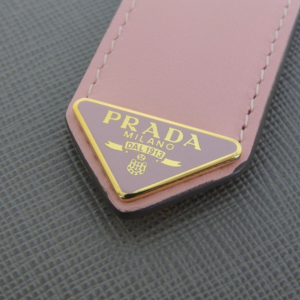 PRADA（プラダ） 財布 レディース 2つ折り 折財布 コンパクト