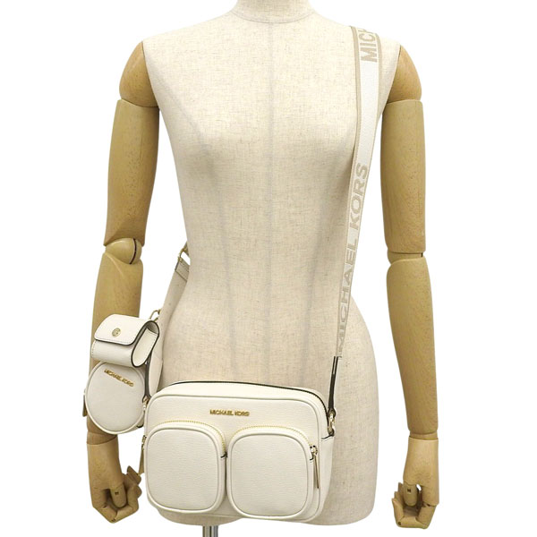 マイケルコース　ショルダーバッグ　ブライトホワイト MICHAEL KORS（マイケルコース） ショルダーバッグ EW FLIGHT BAG