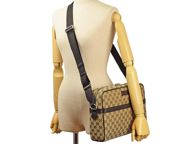 【GUCCI】超人気 MEN'S GG ショルダーバッグ【brown・black】 GUCCI】超人気 MEN'S GG ショルダーバッグ【brown・black