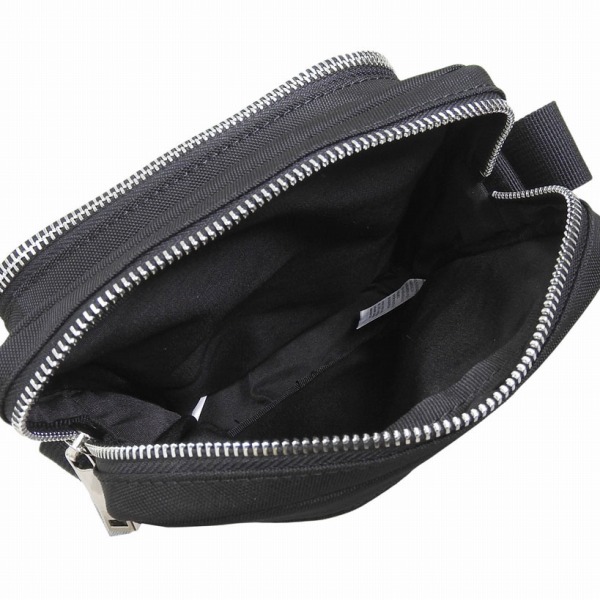 【新品】カルバンクライン 本革 ボディバッグ メンズ 黒 Calvin Klein（カルバン・クライン） CALVIN KLEIN JEANS ジーンズ