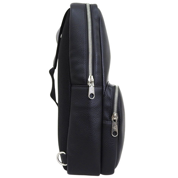 【新品】カルバンクライン 本革 ボディバッグ メンズ 黒 Calvin Klein（カルバン・クライン） バッグ メンズ ショルダーバッグ