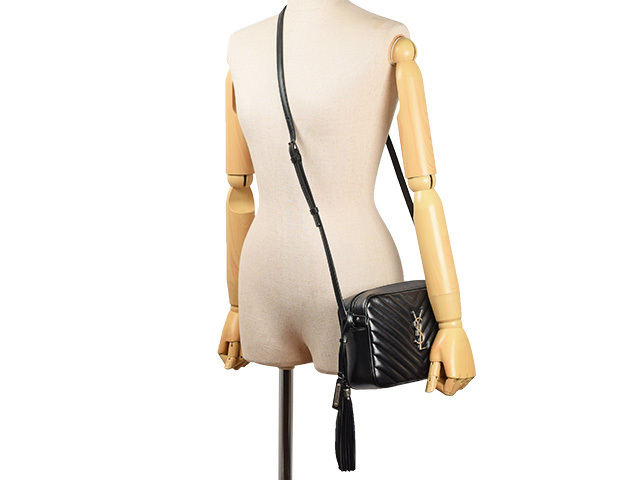 Yves Saint Laurent イブサンローラン　ショルダーバッグ Yves Saint Laurent（イヴ・サンローラン） サンローラン パリ SAINT