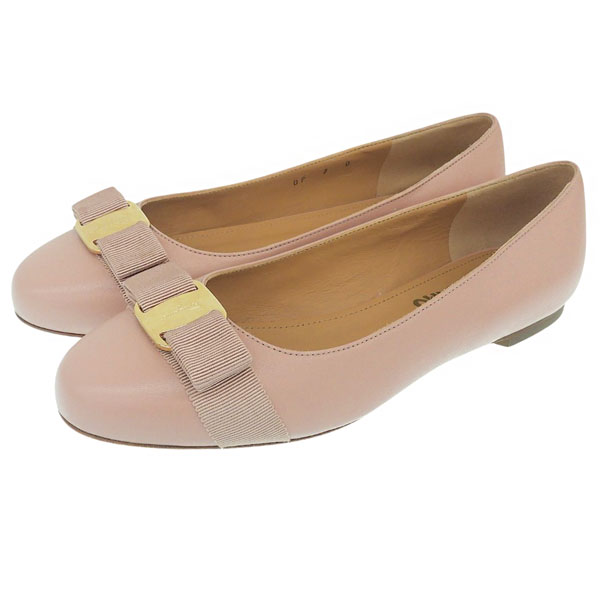 レディース Salvatore Ferragamo VARINA ラバーシューズ ピンク