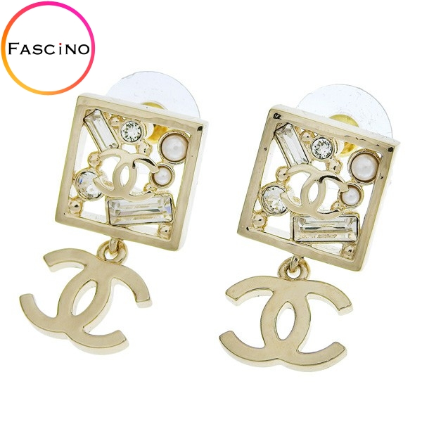 シャネル アクセサリー レディース ピアス ゴールド AB7261B06927NF670 CHANEL :ab7261b06927nf670:FASCINO(ファッシノ)