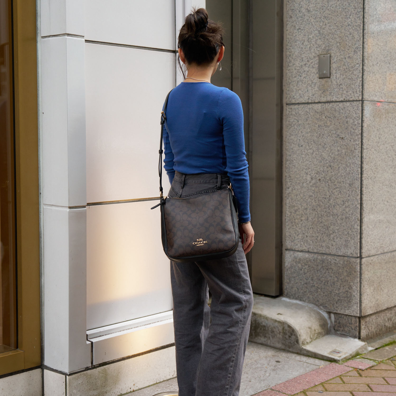COACH コーチ バッグ ショルダーバッグ 斜め掛け シグネチャー